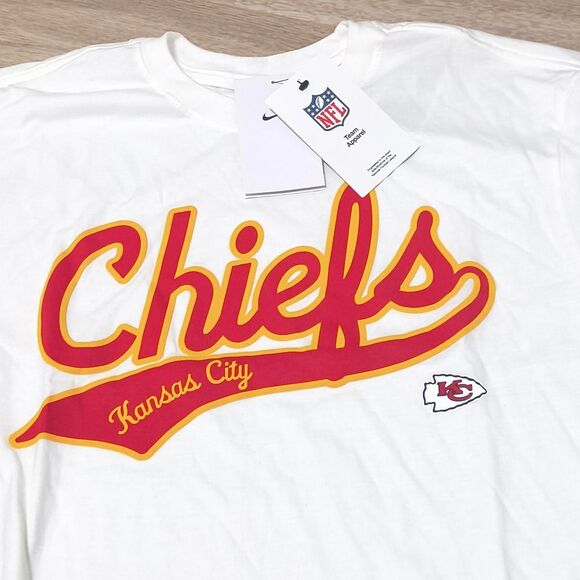 Nike Kansas City Chiefs Logo Script T-Shirt – Size L (Brand New) - Picture 2 of 4
